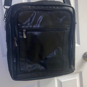 Kenneth Cole New York leather bag